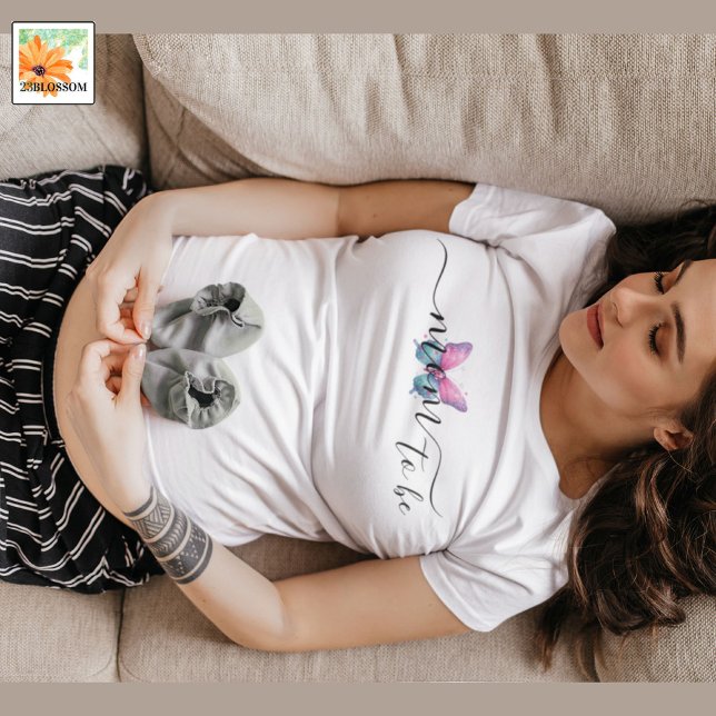 T-shirt maman être Genre révéler l'appariement de la fête (Créateur téléchargé)