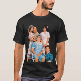 T-shirt Mamas Family Cast  boy
