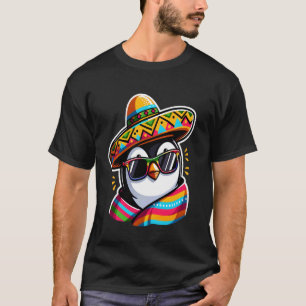 T-shirt Manchot portant un sombrero mexicain mariachi Cinc