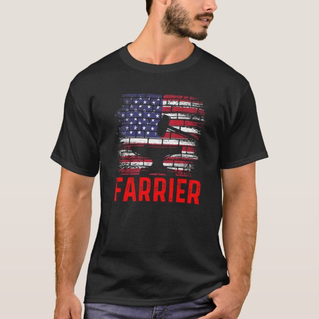 T-shirt Maréchal Ferrant Ferrage Parage Équidéen     (Devant)