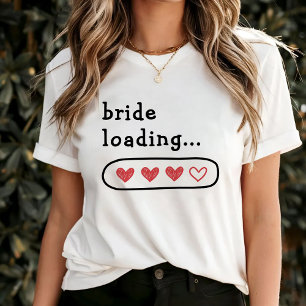 T-shirt Mariée en chargement coeurs rouges