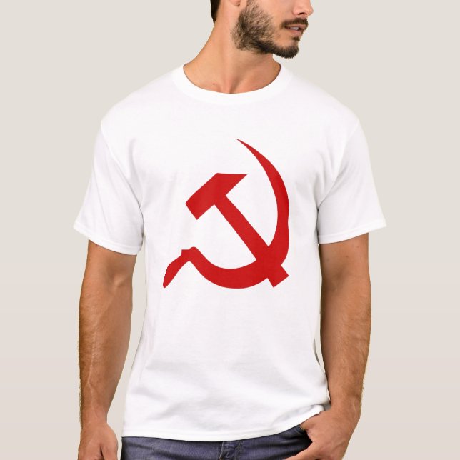 T-shirt Marteau rouge et faucille de style classique sur (Devant)