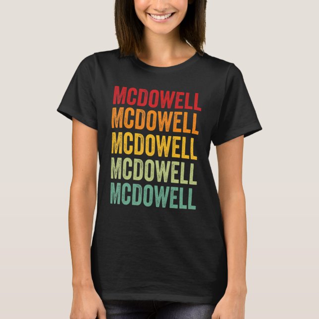 T-shirt McDowell County North Carolina Rainbow Text Design (Devant)