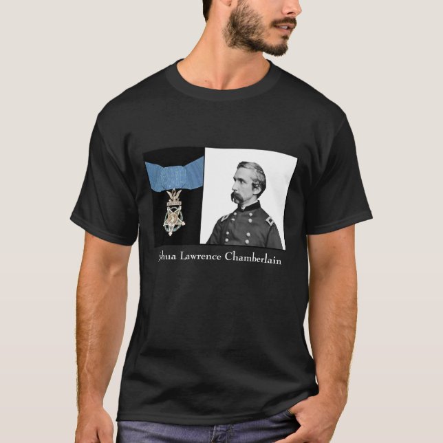 T-shirt Médaille de destinataire d'honneur -- Le Général (Devant)