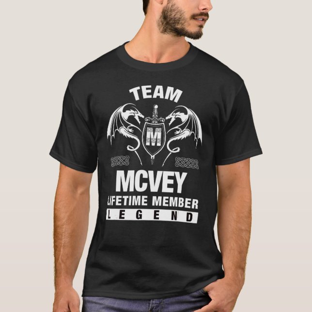 T-shirt Membre à vie de l'équipe Mcvey (Devant)