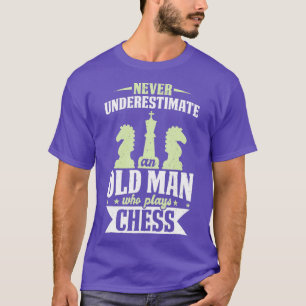 T-shirt Mens Chess Sous-Estime Jamais Vieux Jeu D'Échecs