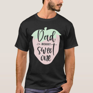 T-shirt Mens Papa of the Berry Sweet One Strawberry First