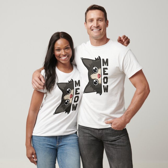 T-shirt Meow Funny Tuxedo Cat is watching Pun  (Unisexe)