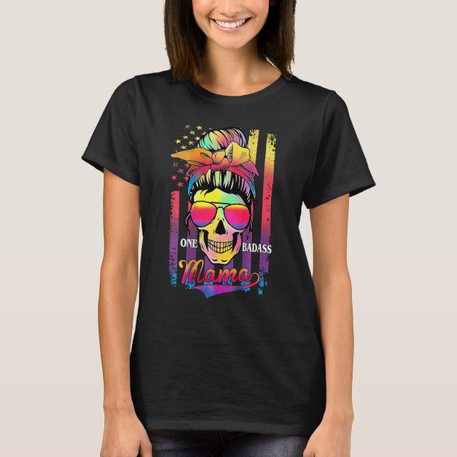 T-shirt Messy Bun Cheveux Maman Un Badass Mama American Fl (Devant)
