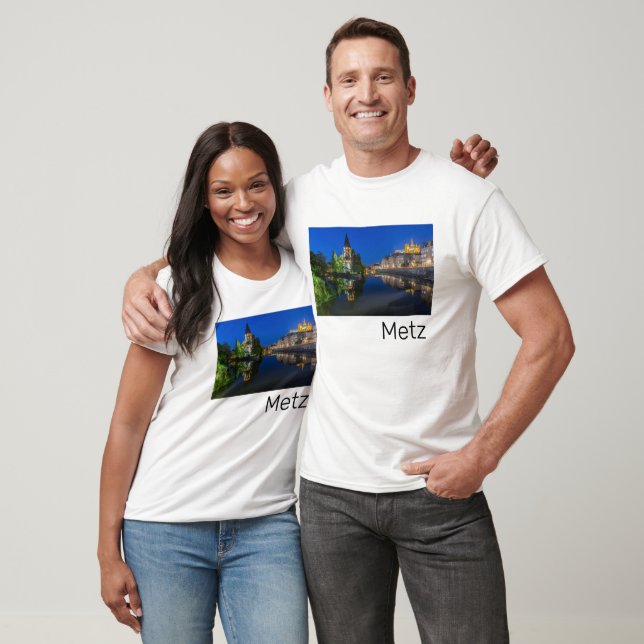 T-shirt Metz Temple Neuf France Nuit Moselle Souvenir (Unisexe)