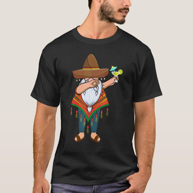 T-shirt Mexique Dabbing Gnome Tequila Cinco De Mayo Poncho (Devant)