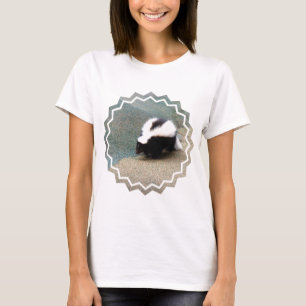 T-shirt mignon de dames de mouffette