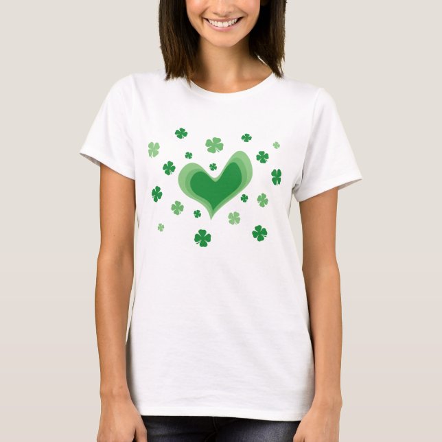 T-shirt Mignonne chemise Jour de la Saint Patrick au coeur (Devant)