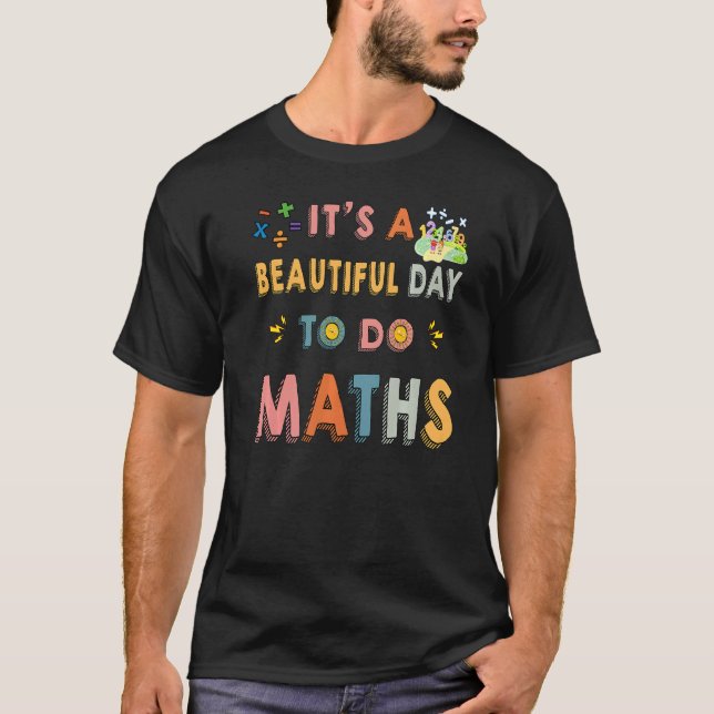 T-shirt Mignonne Enseignante en mathématiques C'est une be (Devant)