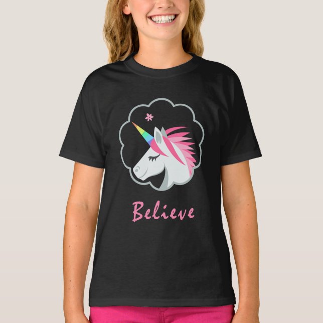 T-shirt mignons élégants croient à l'emoji de licornes (Devant)