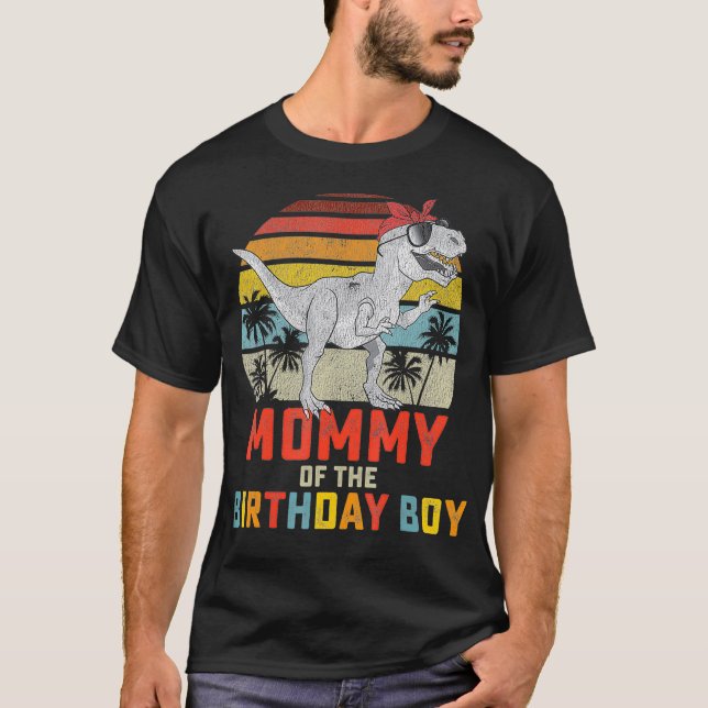 T-shirt Mommy Dinosaur de l'Anniversaire de jumelage (Devant)