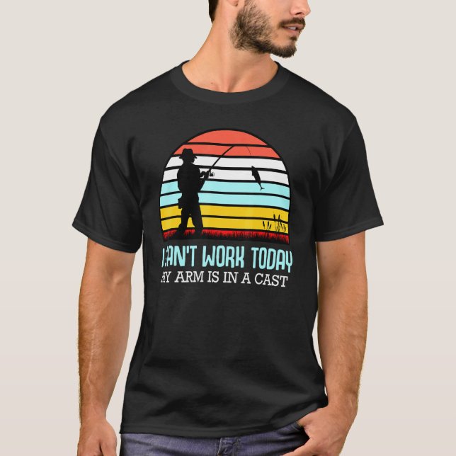 T-shirt Mon Bras Est Dans Un Pêcheur Pêcheur Pêche Bateau  (Devant)
