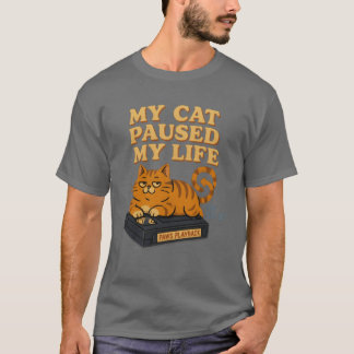 T-shirt Mon chat a mis ma vie en pause ambiance rétro 80s