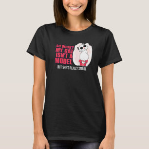 T-shirt Mon chat n'est pas un mannequin mais c'est un anim