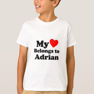 T-shirt Mon coeur appartient à Adrian
