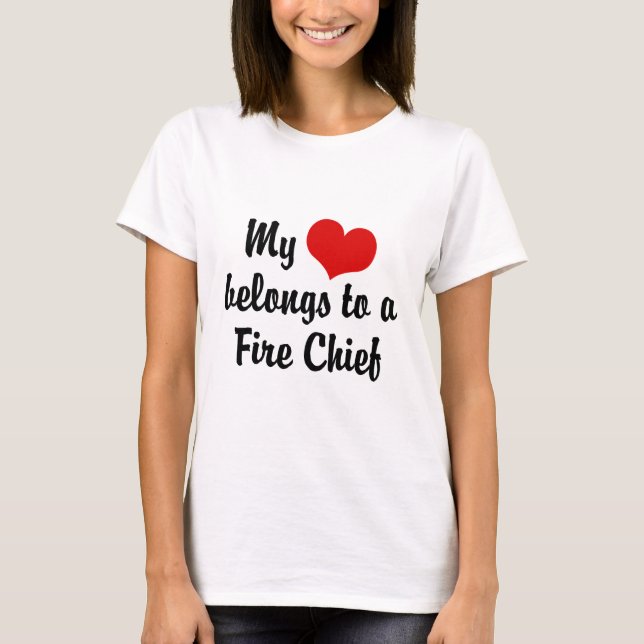 T-shirt Mon Coeur Appartient À Un Chef De Feu (Devant)