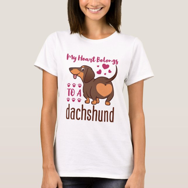 T-shirt Mon coeur appartient à un Dachshund (Devant)