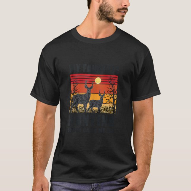 T-shirt Mon Épouse De Chasse Favorite M'Appelle Papa Deer  (Devant)