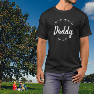 T-shirt Mon nouveau nom est papa Nouveau papa sur Black Es