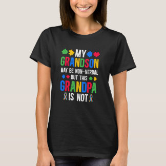 T-shirt Mon petit-fils fier grand-père autiste guerrier au