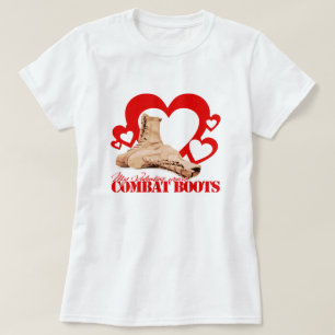 T-shirt Mon Valentine porte des bottes de combat