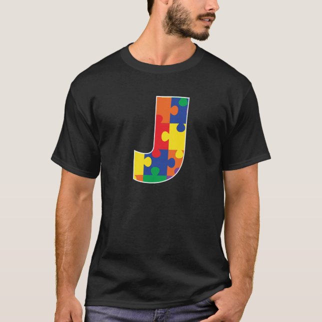 T-shirt Monogram J in Multi Color Puzzle Pieces (Devant)