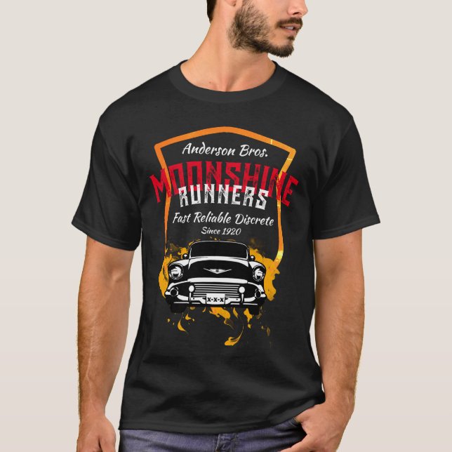 T-shirt Moonshine Runners Slogan Flames Black White Car (Devant)