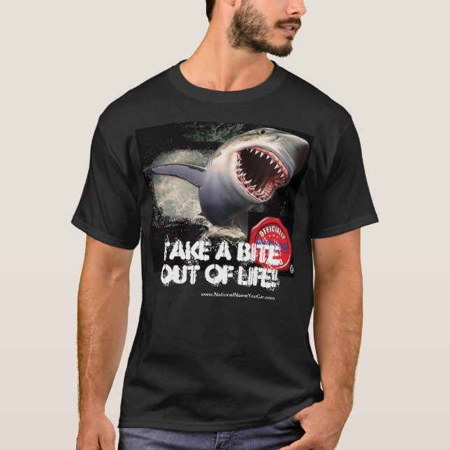 T-shirt Morsure de requin (Devant)