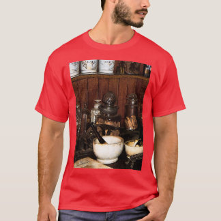 T-shirt Mortier et pilon en pharmacie