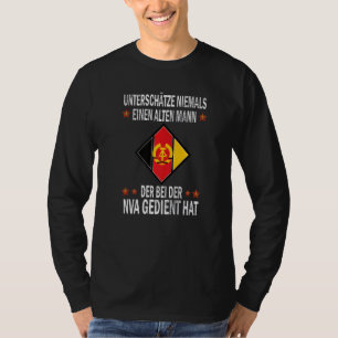T-shirt N sous-estimez jamais un vieil homme qui était à l