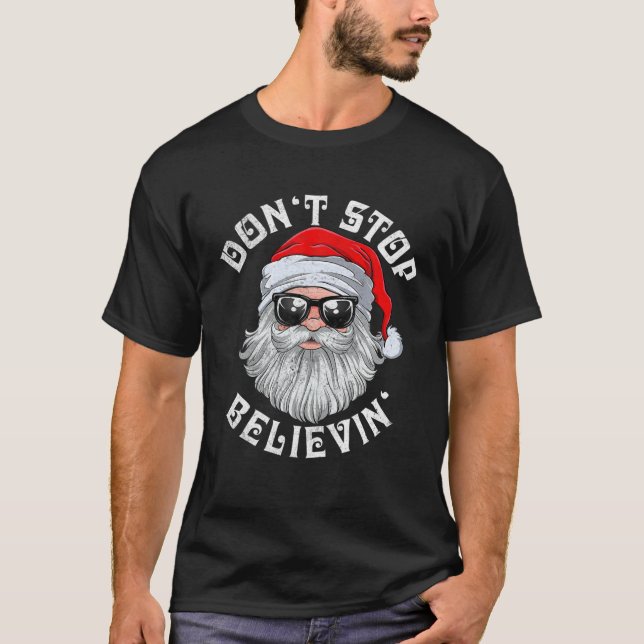 T-shirt N'arrêtez pas Believin Noël Père Noël Pajamas Boys (Devant)