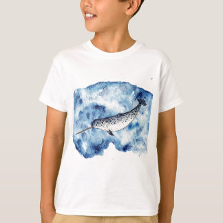 T-shirt Narwhal dans une éclaboussure de couleur pour