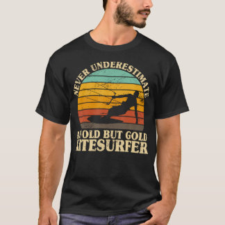 T-shirt Ne jamais sous-estimer un vieux kitesurfeur Kitesu