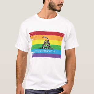 T-shirt Ne marchez pas sur moi la grunge d'arc-en-ciel du
