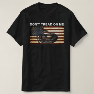 T-SHIRT NE ME FAIS PAS DE PLACE SUR LE DRAPEAU AMÉRICAIN