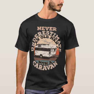T-shirt Ne sous-estimez jamais un vieil homme avec un garç