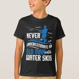 T-shirt Ne sous-estimez jamais un vieil homme - Grand-père