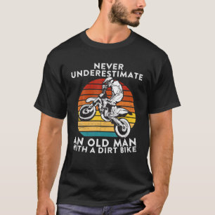 T-shirt Ne Sous-Estimez Jamais Un Vieux Homme Avec Un Vél