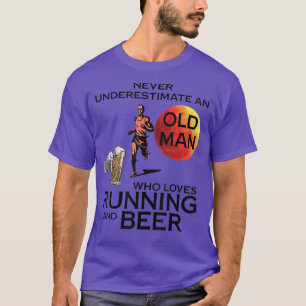 T-shirt Ne Sous-Estimez Jamais Un Vieux Homme Qui Aime Cou