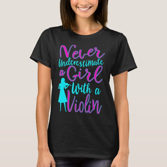 T-shirt Ne sous-estimez jamais une fille avec une pointe d (Devant)