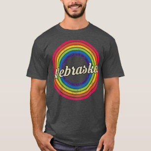 T-shirt Nebraska Retro Arc-en-ciel style passé