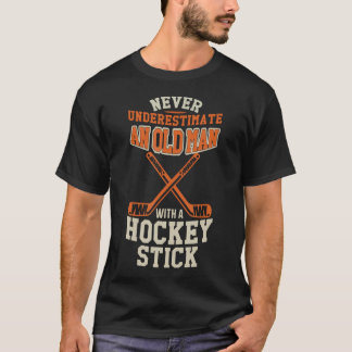 T-shirt Never Underestimate An Old Man With A Stick Old Ma