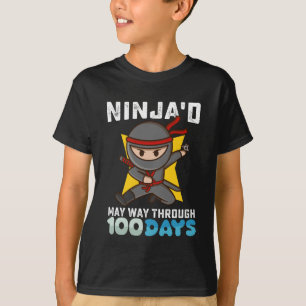 T-shirt Ninja a fêté les 100 jours d'école à sa façon