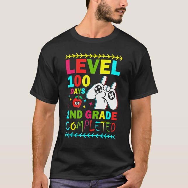 T-shirt Niveau 100 Jours De 2E Année École Primaire Game C (Devant)