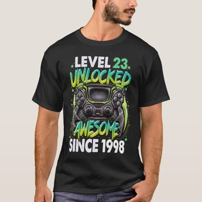 T-shirt Niveau 23 Déverrouillé stupéfiant depuis 1998 23e  (Devant)